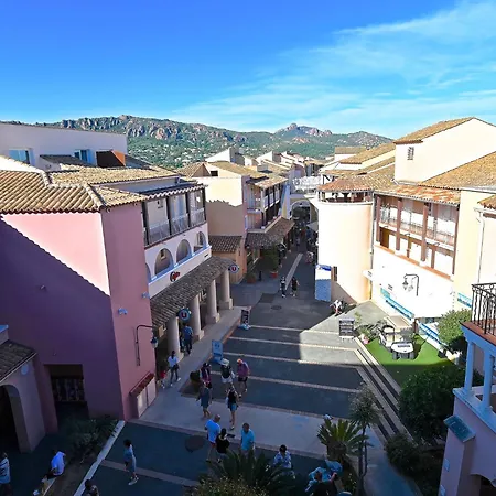 Διαμέρισμα Le Village - C4221 By Interhome Saint-Raphaël