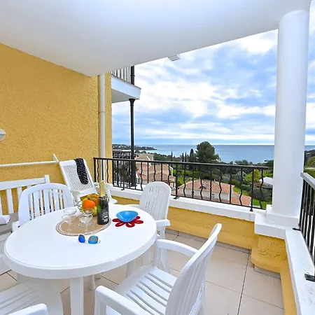 Lejlighed Le Village - C4221 By Interhome