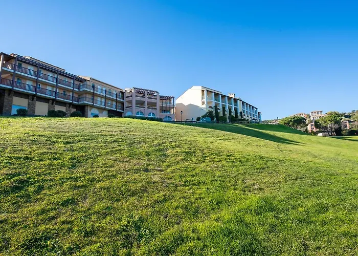 Daire Le Village - C4221 By Interhome Saint-Raphaël