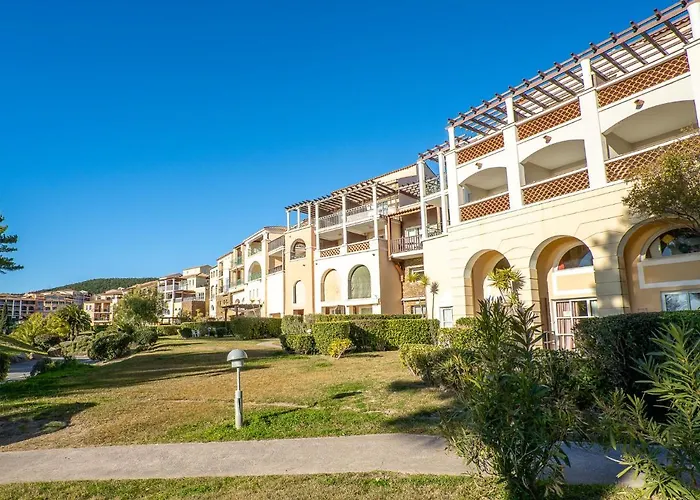 Le Village - C4221 By Interhome Daire *